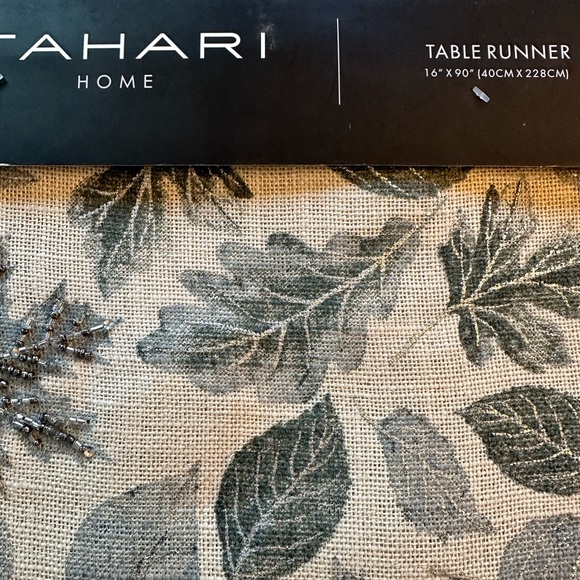 Beaded Table Runner - Picture 6 of 8